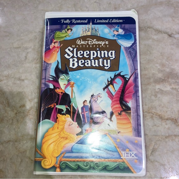 VHS - Picture 4 of 4